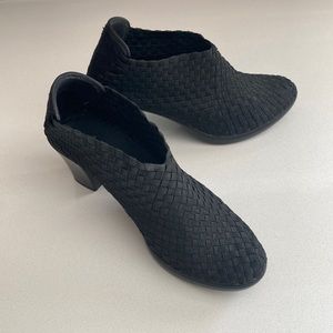 Black dress shoes size 5 1/2